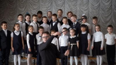 2.+PavelWithChildrenChoir_credit_Pavel_Talankin